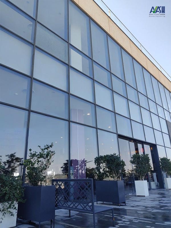 مهمترین مزایای نمای کرتین وال یا لامل